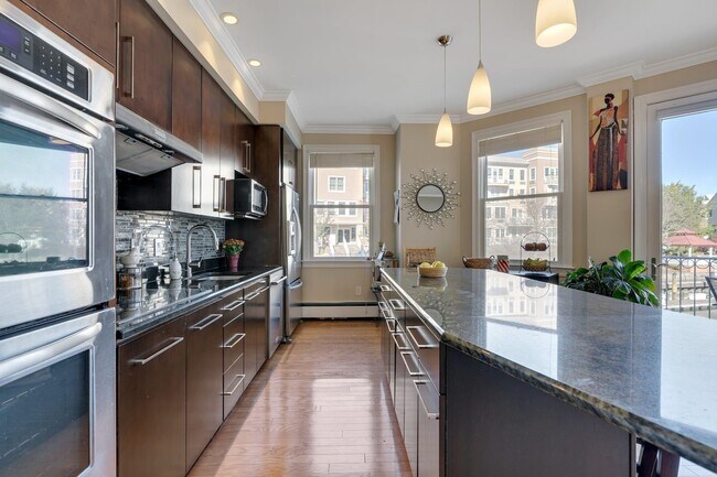 Foto del edificio - 205 Shearwater Ct W