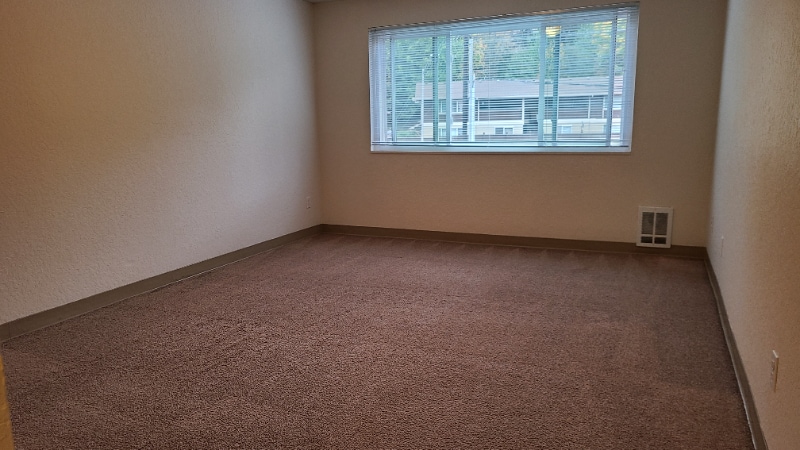 Photo - 1625 Kent Des Moines Rd (Des Moines, WA)