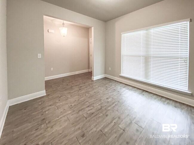 Foto del edificio - 1713 Covington Ln