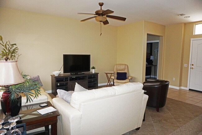 Foto del edificio - 78327 Brookhaven Ln