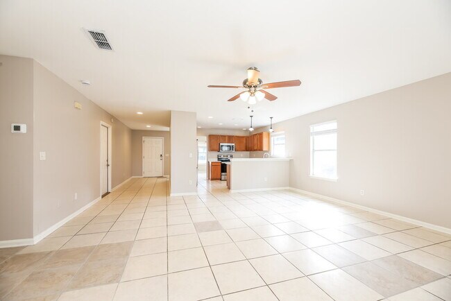 Foto del edificio - 13578 Ashford Wood Ct W