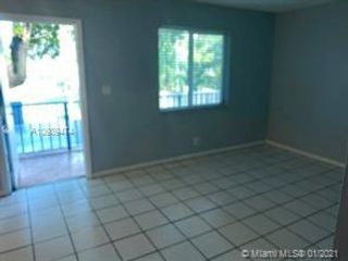 Building Photo - 1111 Tequesta St
