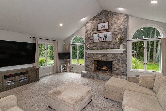 Foto del edificio - 9209 Amber Wood Dr