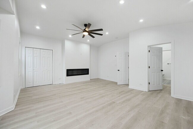 Foto del edificio - 629 N Lockwood Ave