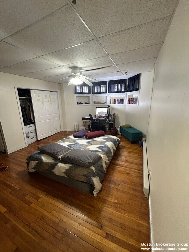 Foto del edificio - 857 Beacon St