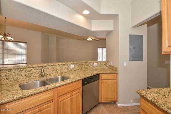 Foto del edificio - 7101 W Beardsley Rd