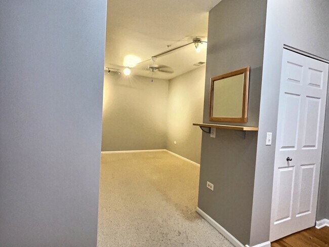 Foto del edificio - 106 S Ridgeland Ave