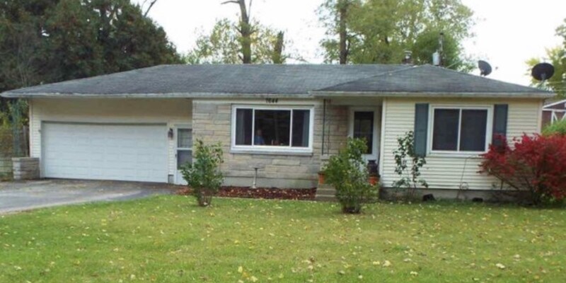 Primary Photo - 7644 St Joe