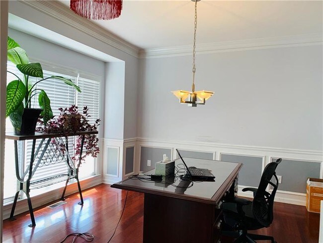 Foto del edificio - 3925 Remington Way