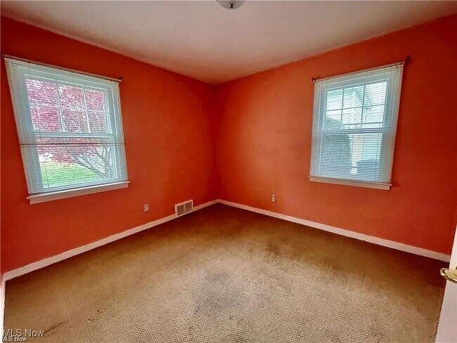 Foto del edificio - 1765 Beechwood St NE