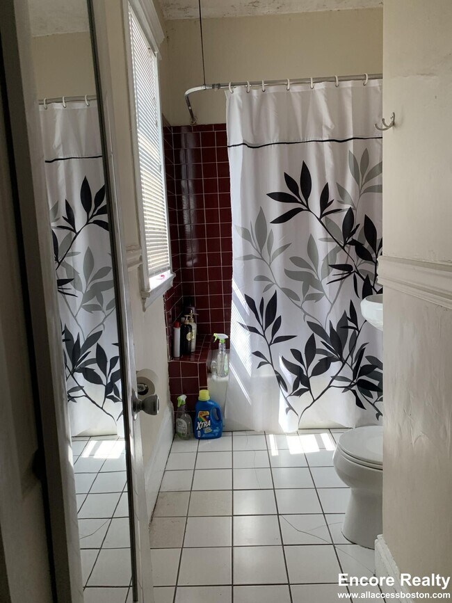 Foto del edificio - 883 Huntington Ave