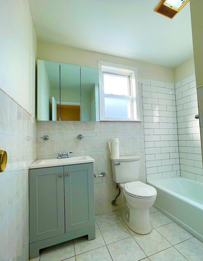 Foto del edificio - 278 Devonshire Dr