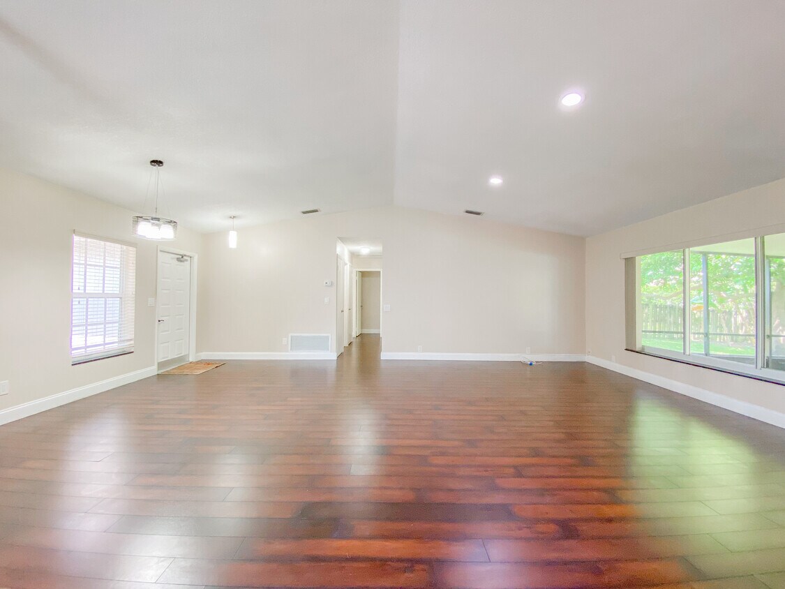 12421 SW 10th Ct, Davie, FL 33325 House Rental in Davie, FL