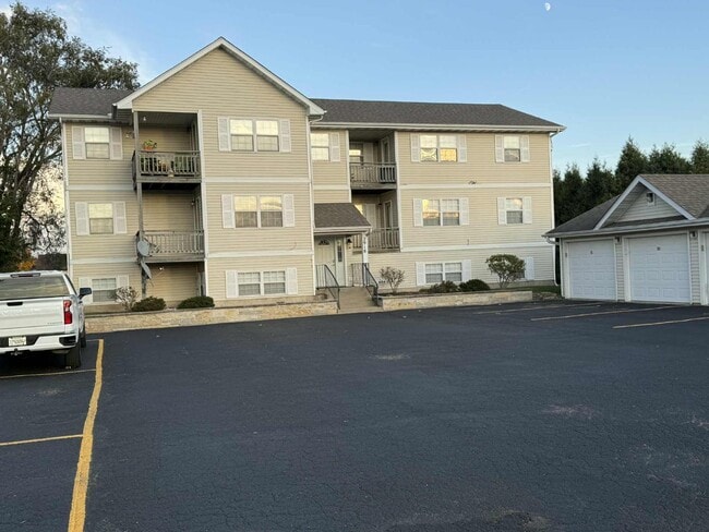 Building Photo - 2918 Chartres St