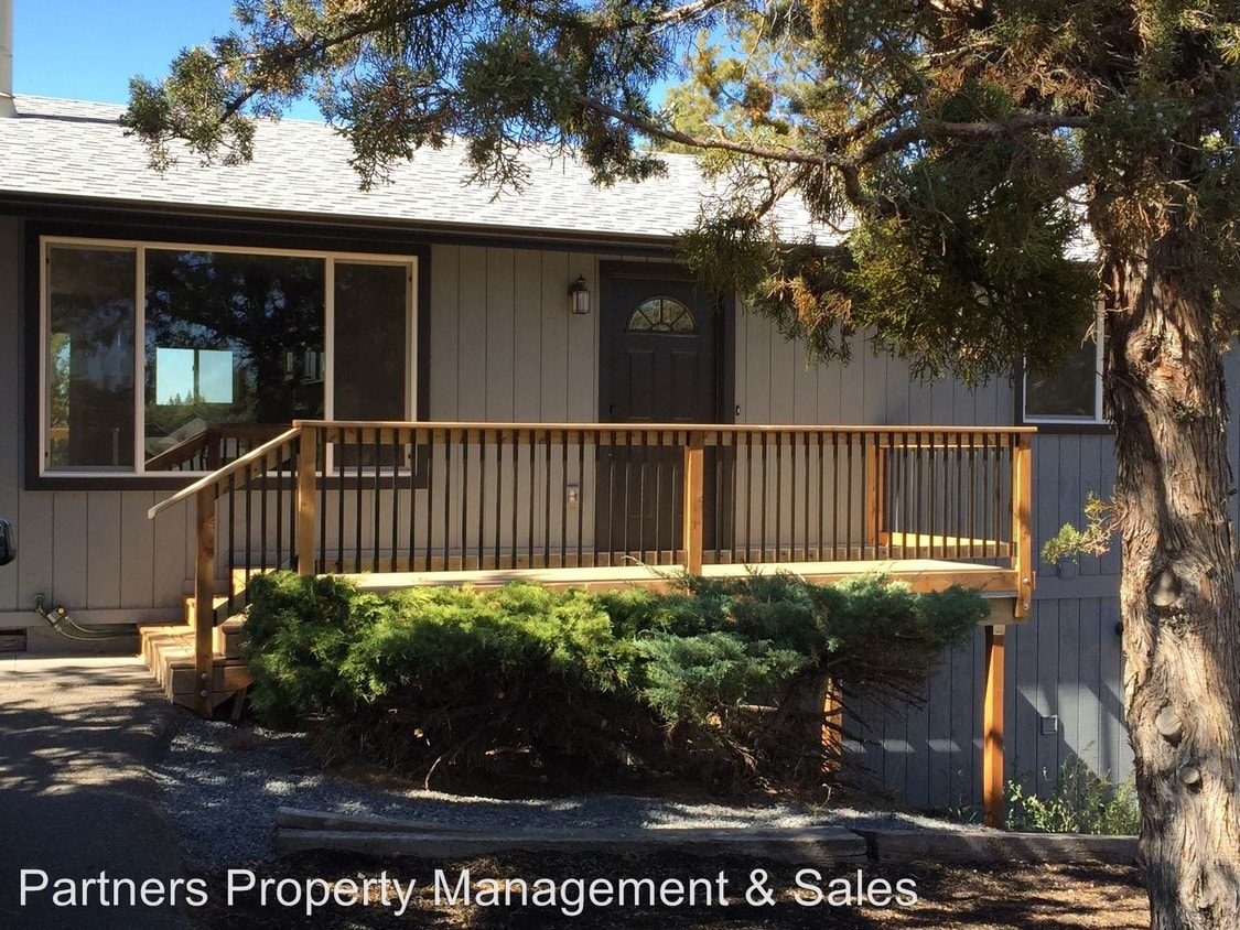 20622 Brant Ct, Bend, OR 97701 Condo for Rent in Bend, OR