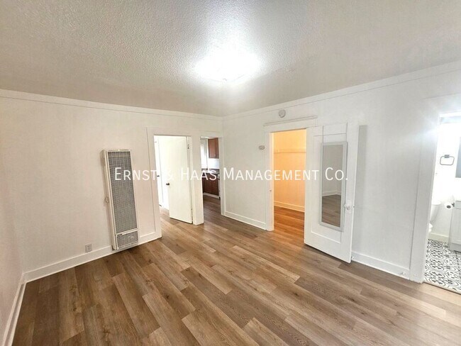 Foto del edificio - 1306 E Hellman St