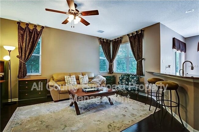 Building Photo - 572 Black Lion Dr NE