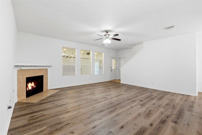 Foto del edificio - 18427 Grove Brook Ln