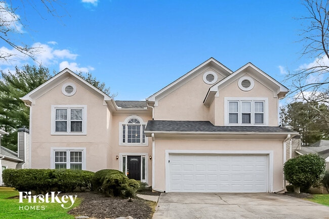 Building Photo - 140 Glen Holly Dr