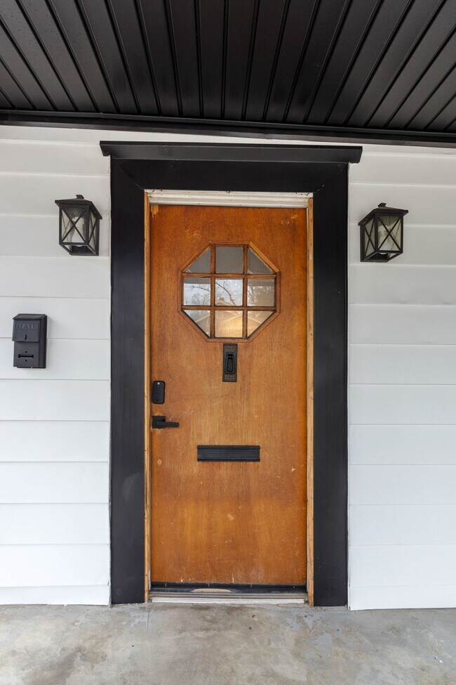 Foto del edificio - 2214 Wallace St