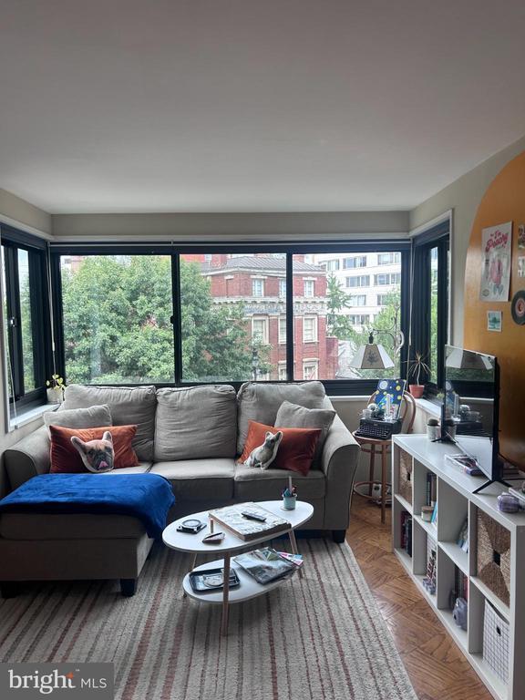 Foto del edificio - 1601 18th St NW