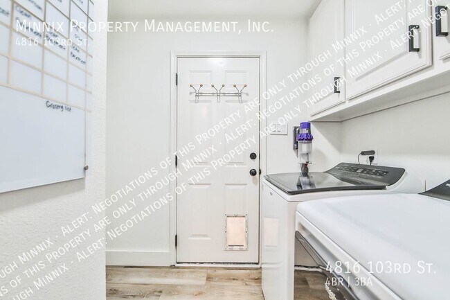 Building Photo - 4816 103rd St.