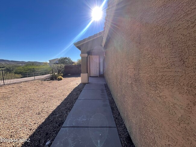 Foto del edificio - 13268 E Mesquite Flat Spring Dr