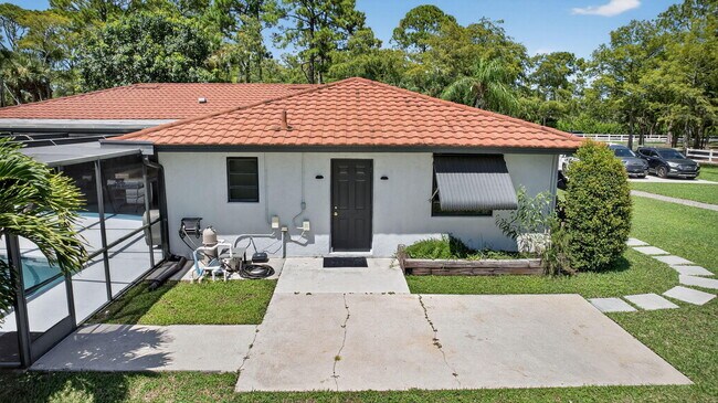 Foto del edificio - 17218 Shetland Ln
