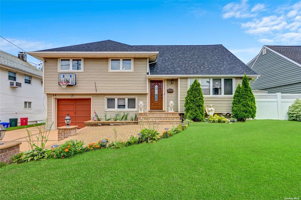 74 Irma Dr, Oceanside, NY 11572 House Rental in Oceanside, NY