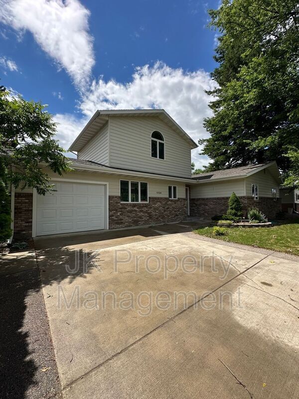 Foto del edificio - 4424 6th Ave S