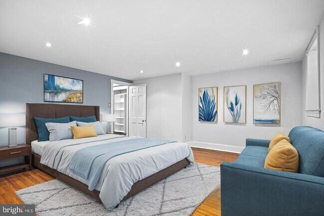 Foto del edificio - 1008 Spruce St