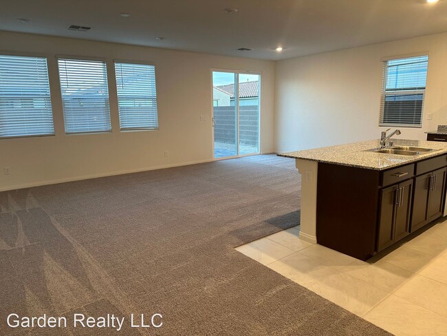 Building Photo - 5 br, 3 bath House - 6948 Wildhorse Creek St