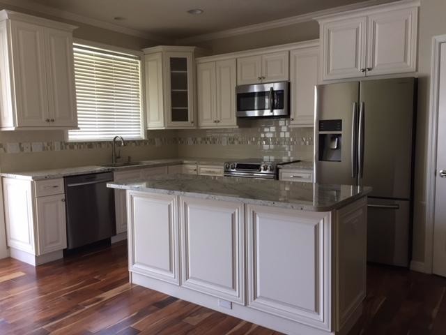 Foto del edificio - 353 Volterra Pl