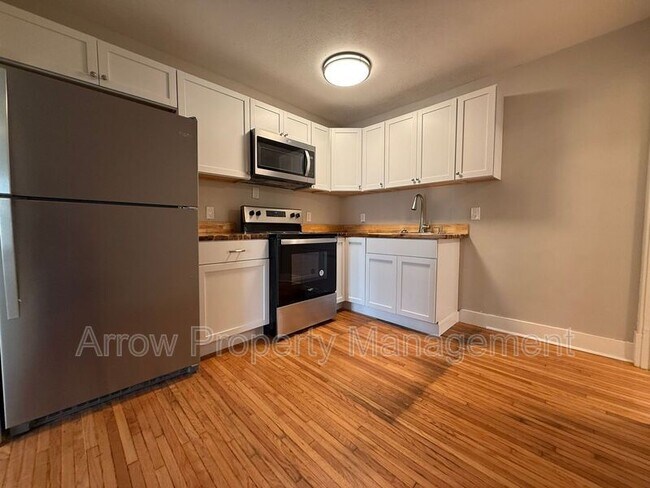 Foto del edificio - 2727 P St