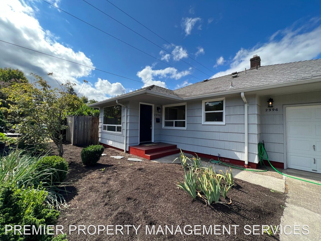 Primary Photo - 2 br, 1.5 bath House - 2996 Harris Street