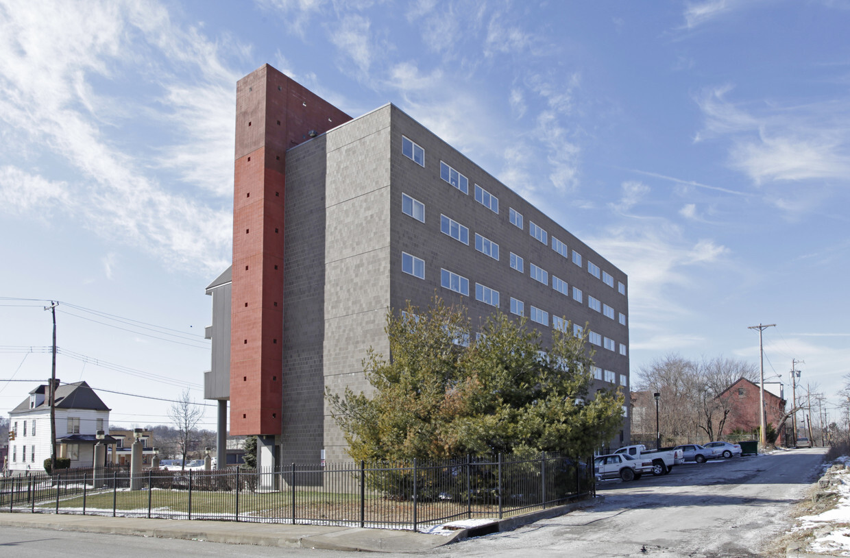 Building Photo - Bennett Place Apartments