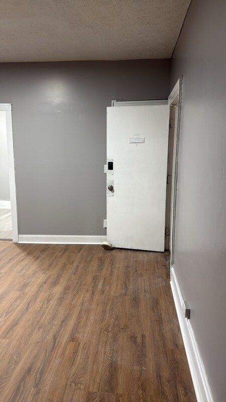 Foto principal - 1374 West Blvd