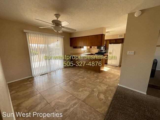 Foto del edificio - 3 br, 2 bath House - 1705 E. 30th