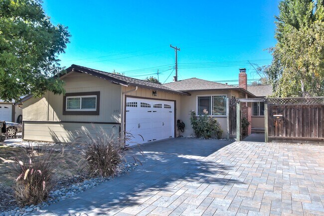 Building Photo - 3155 Machado Ave