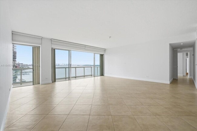 Building Photo - 2451 Brickell Ave