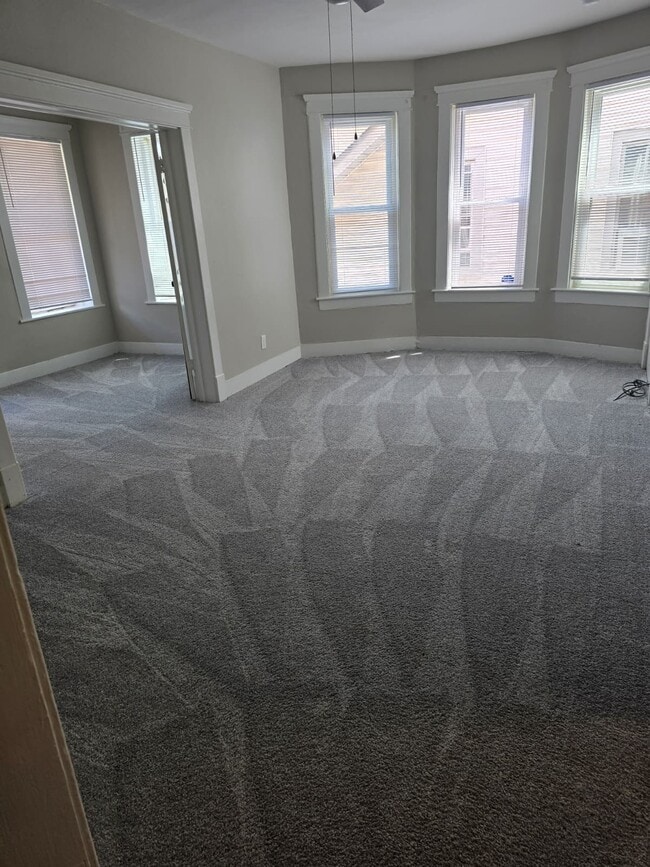 Photo - 131 Hough Ave Apartment