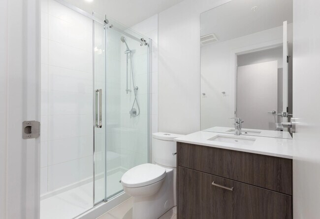 Floorplan B - Primary Bathroom - The Underwood