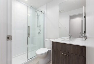 Floorplan B - Primary Bathroom - The Underwood