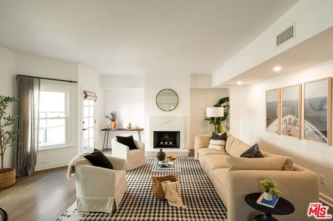 Foto del edificio - 2622 2nd St