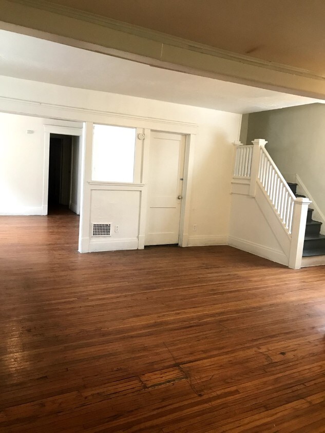 148 Hewitt Ave, Buffalo, NY 14215 House for Rent in Buffalo, NY