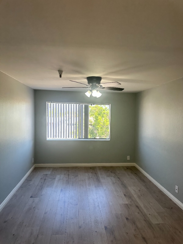 Building Photo - 5811 Tujunga Ave