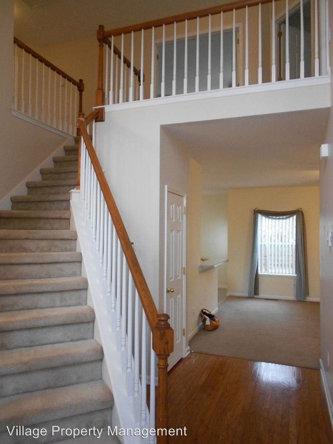 Building Photo - 5019 Penbrook Dr