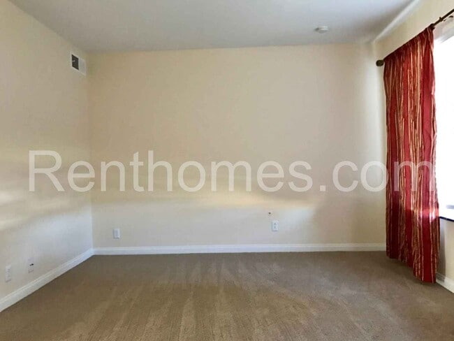 Foto del edificio - Linda Vista, 7679-C Stalmer Street, Close ...