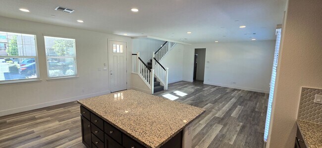 Foto del edificio - Located in the desirable K-Section of Rohnert Park