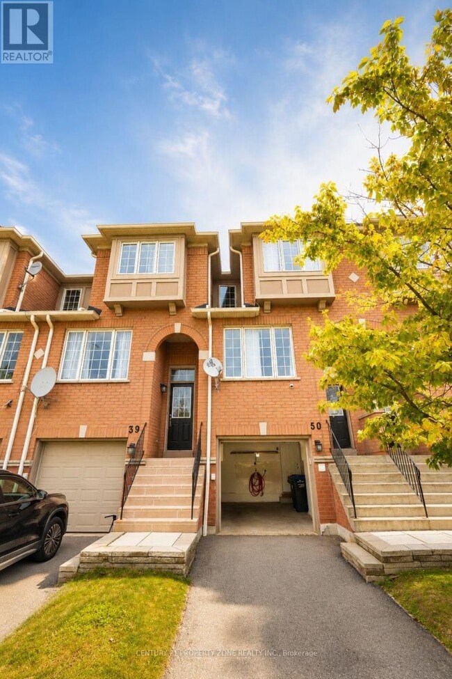 Building Photo - 5030 Heatherleigh Ave